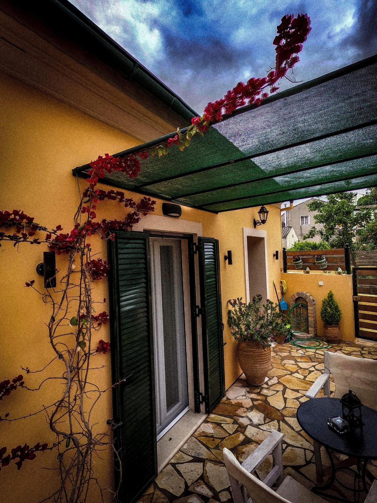 Eirini'S House Liapades Apartment ภายนอก รูปภาพ
