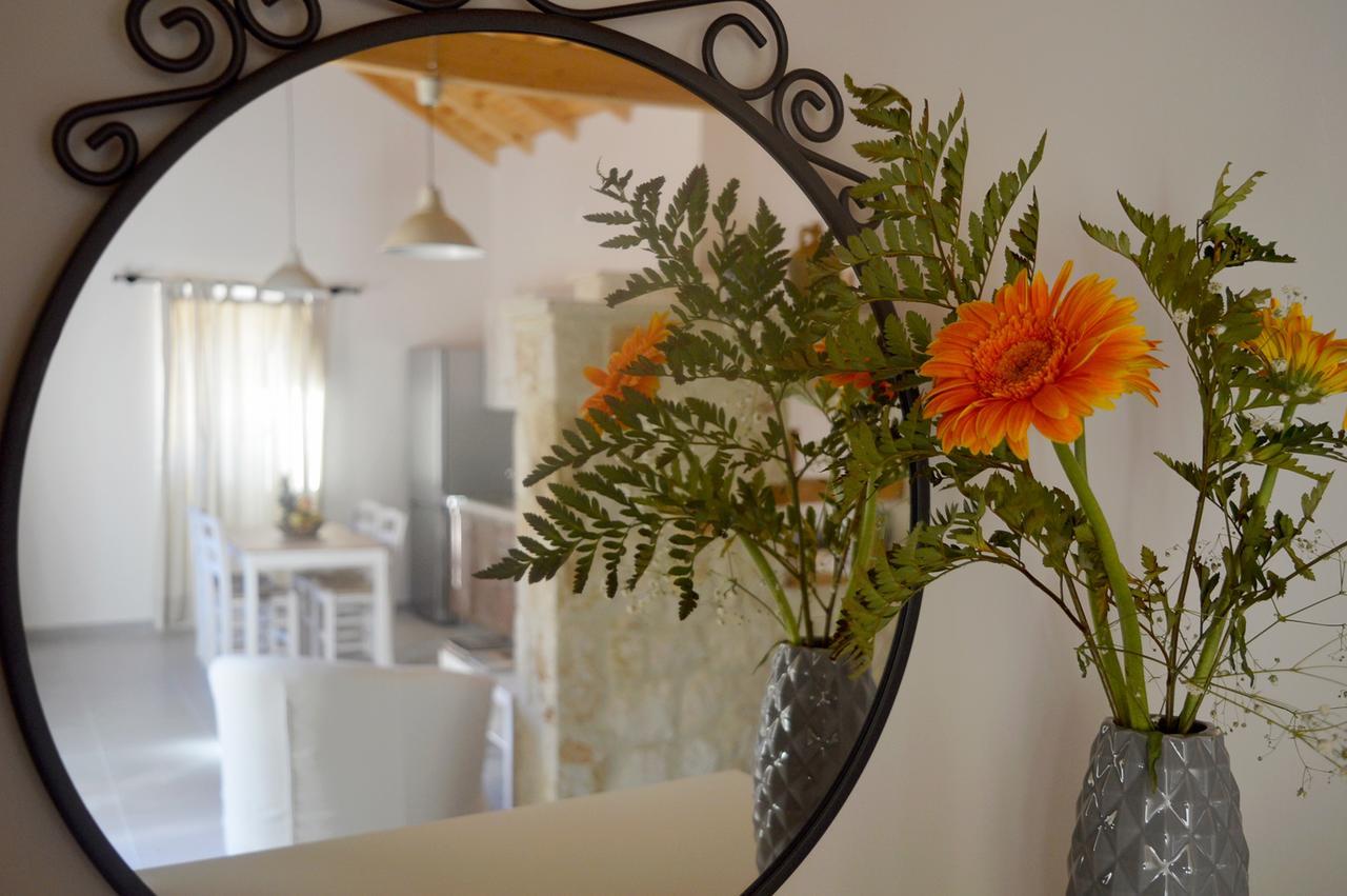 Eirini'S House Liapades Apartment ภายนอก รูปภาพ