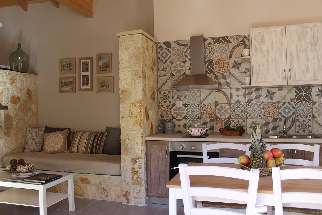 Eirini'S House Liapades Apartment ภายนอก รูปภาพ